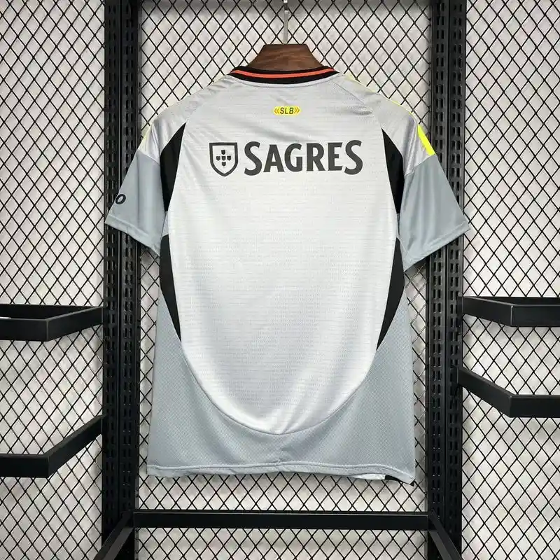 SL Benfica - 24/25 - Image 2