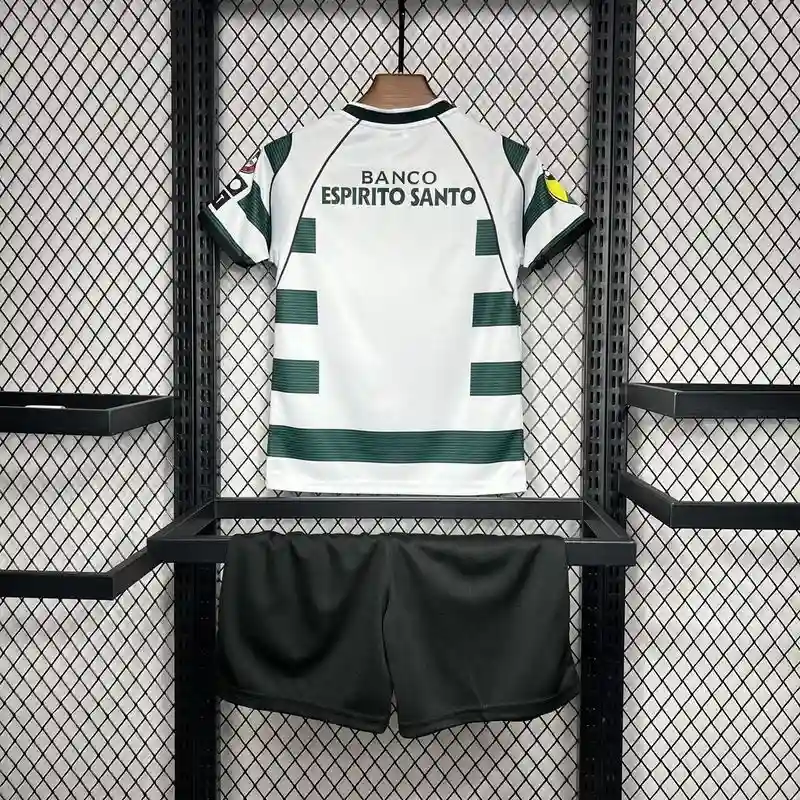 Kit Criança Sporting CP Retro - 01/02 - Image 2